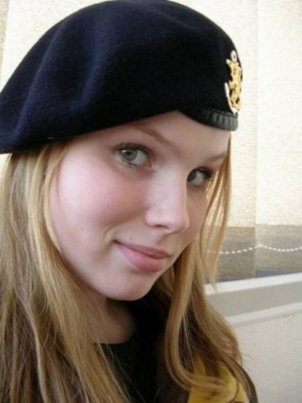 military_woman_finland