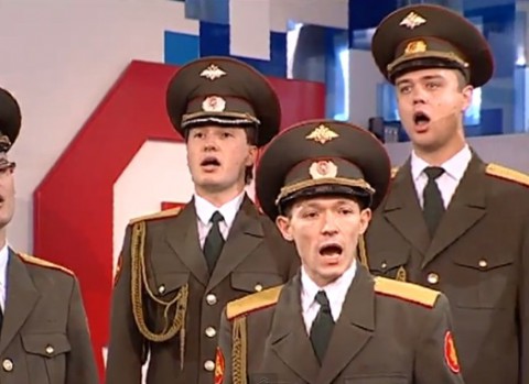 russian-army-sings-skyfall02