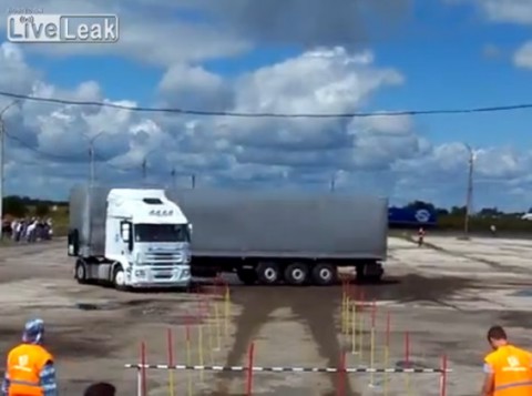 russian-truck-driver02