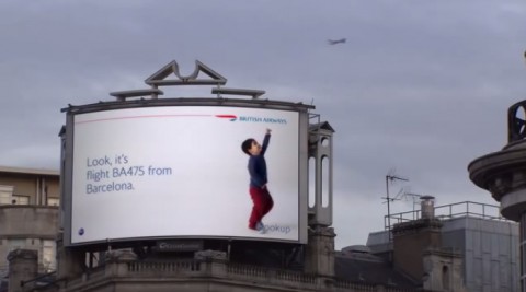 lookup-in-piccadilly-circus02