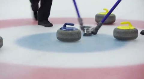 dyson-does-curling02