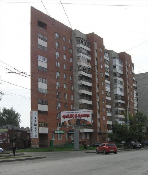 russian-slim-house06