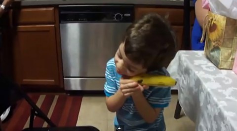 banana-kid-surprise02