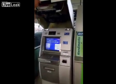 atm-scammers-new-level02