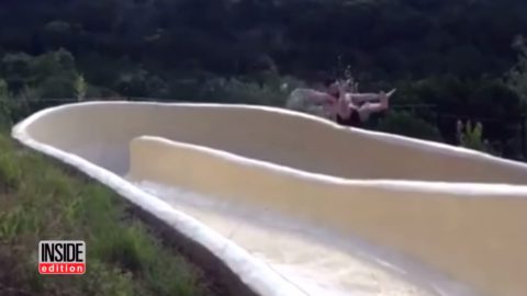 man-falling-off-water-slide02